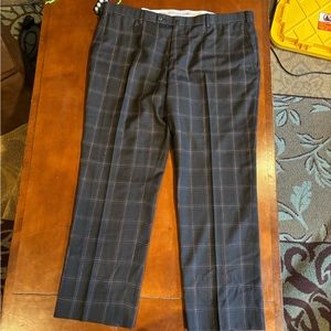 Italian luxury: Men’s authentic Isaia plaid trousers